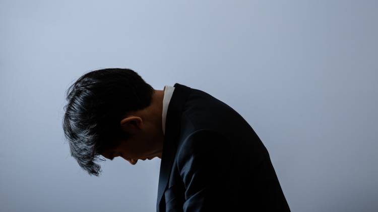 男性更年期障害に打ち勝つ!運動・食事・睡眠・生きがいでテストステロンを高める方法とは?