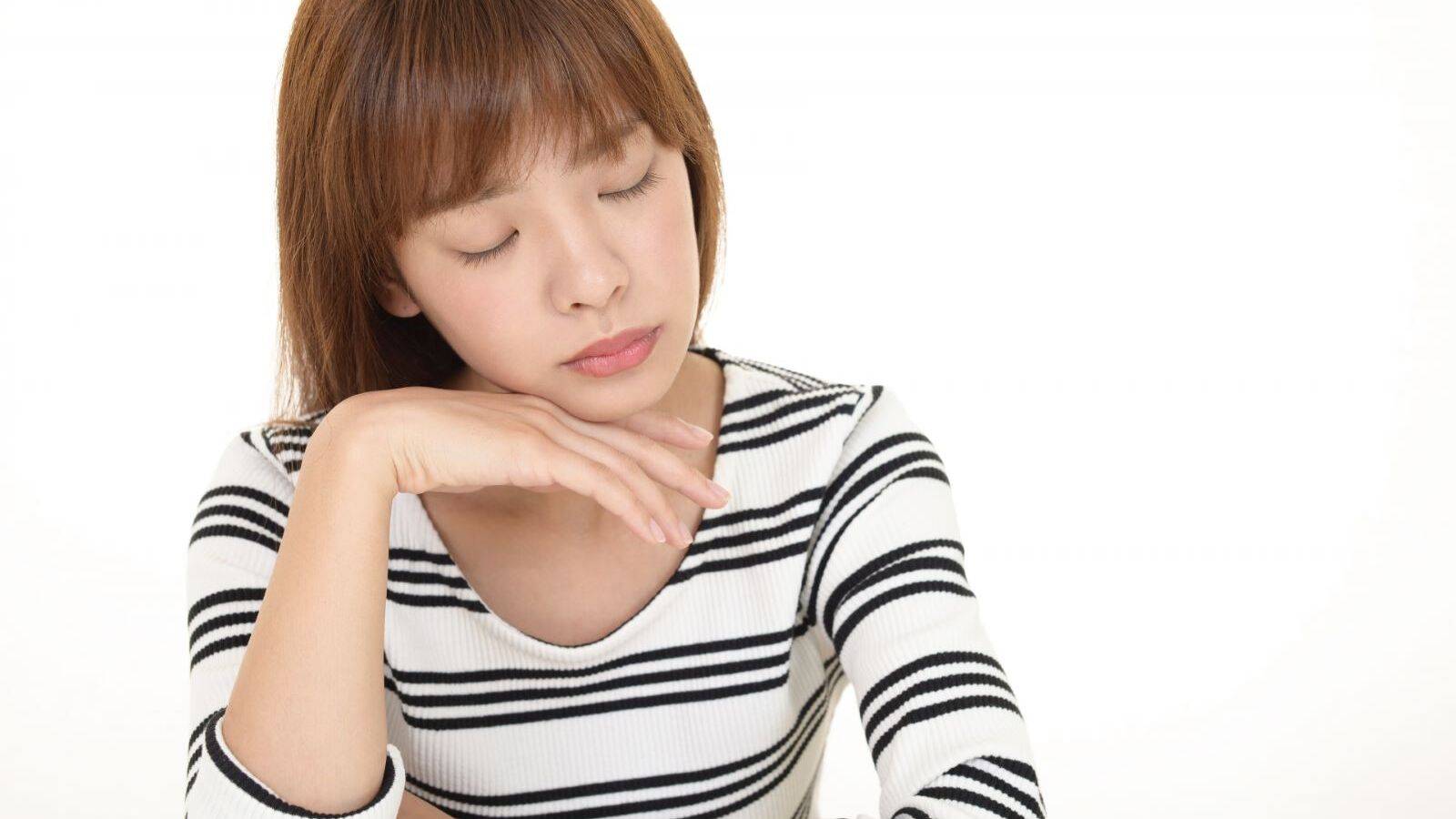 【50代の疲れやすさを改善】寝たまま脚を回すだけ！体幹を鍛える体力UP簡単エクササイズ