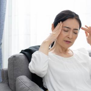 研究で明らかに！「更年期症状の度合い」が認知機能に影響？認知症リスク軽減のために今できることは？