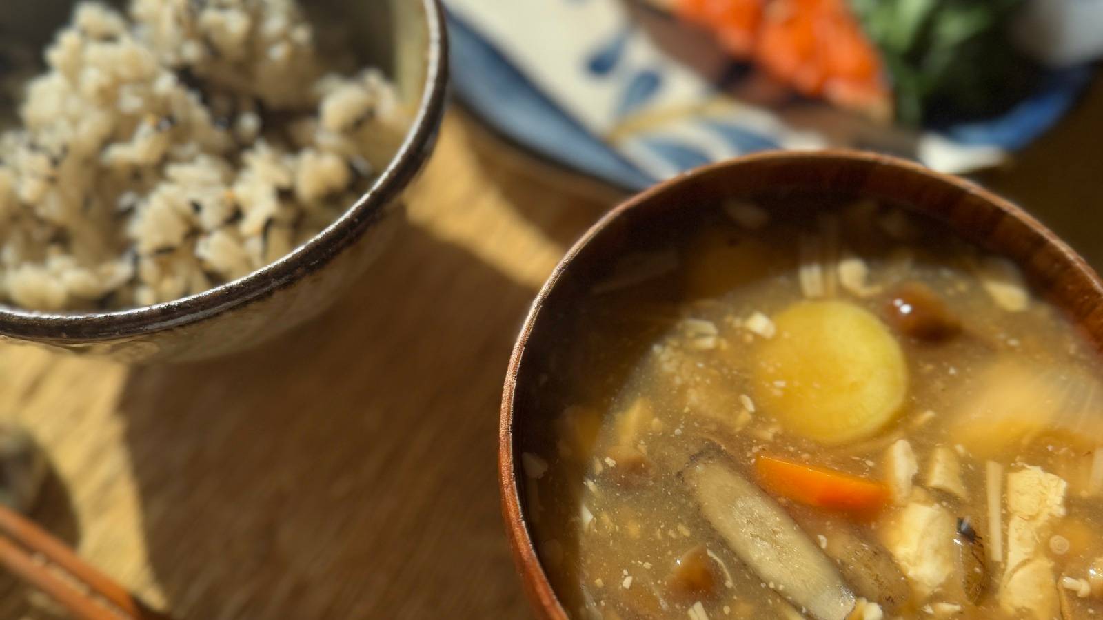 ストレス解消には自律神経が左右する？！身体と心を整える3つの食事法