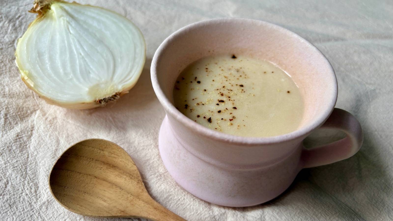 春のゆらぎを、やさしく整える「 新玉ねぎのコクうまポタージュ」