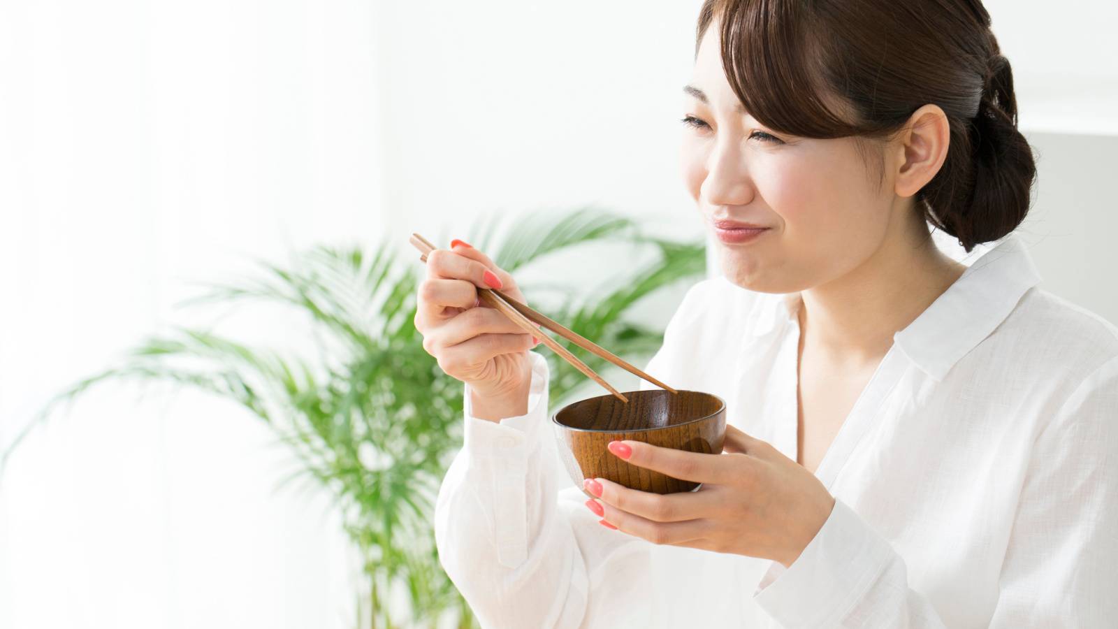 美しい4,50代が避けている「味噌汁」のNG具材とは？管理栄養士が解説