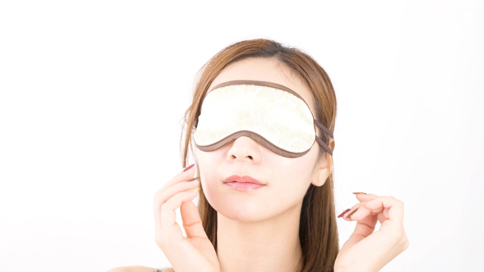 急に視力が落ちたと感じるあなたへ【日本一目がいい博士】が教える「アイマスク瞑想」