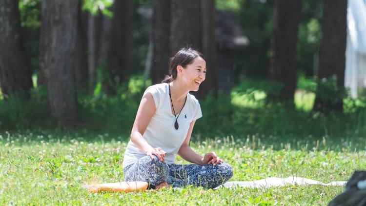 牧場や神社、お寺、グランピングリゾート…北海道の魅力を体験する「ロケーションヨガ」とは？