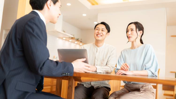 【行動経済学に学ぶ】人たらしが使っている「相手を気持ちよくさせる」一番簡単な方法