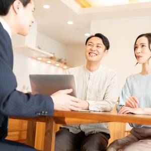 【行動経済学に学ぶ】人たらしが使っている「相手を気持ちよくさせる」一番簡単な方法