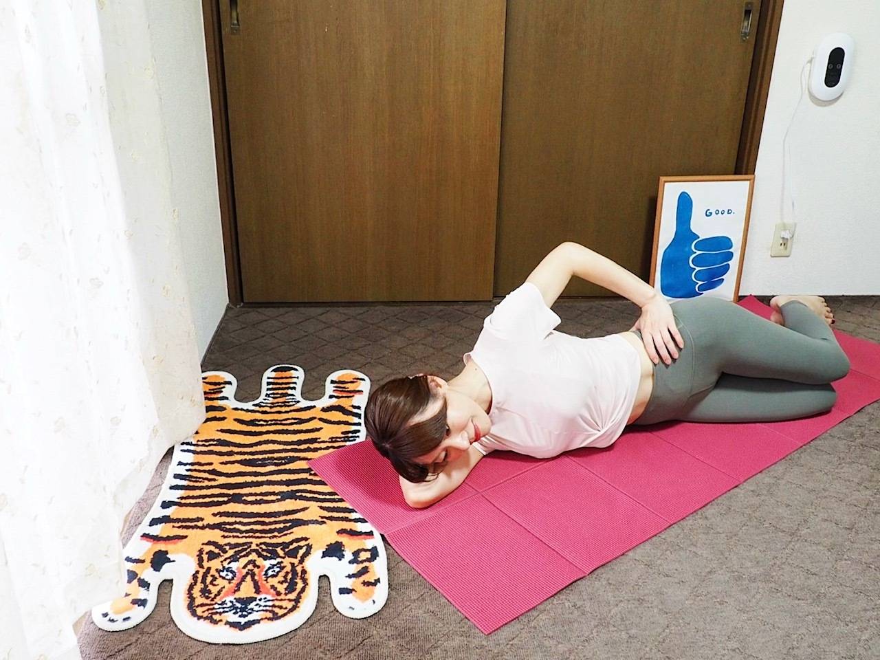 肩甲骨まわりのストレッチ①