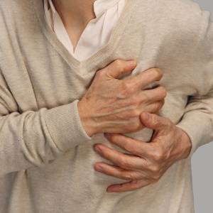 突然死を招くサイレントキラー「腹部大動脈瘤」知っていますか？命を守るために今できること｜医師監修