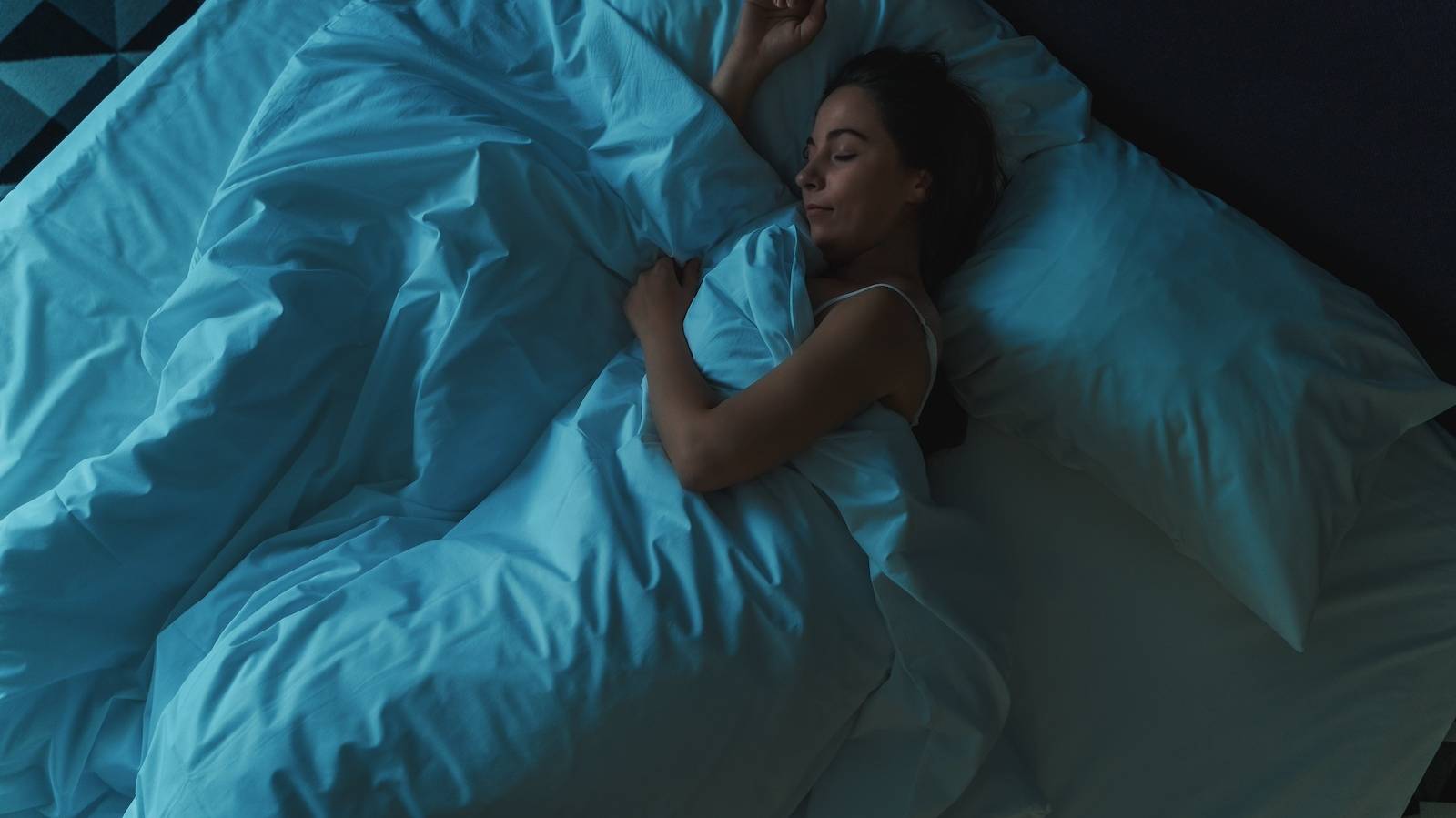 「眠れない」「疲れが取れない」現代人に多い悩みに→毎晩たった1分で深く眠れる!睡眠導入ストレッチ