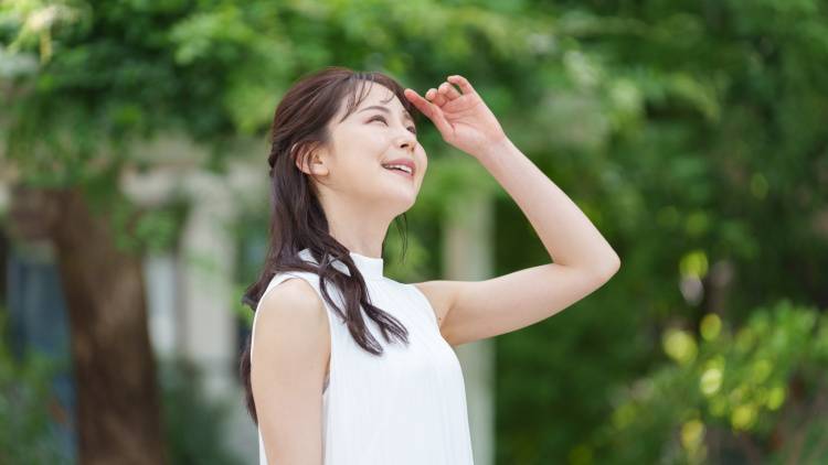 道具なし！運動嫌いさん向け！【夏までに二の腕を引き締めたいなら】結果につながる厳選3エクサ