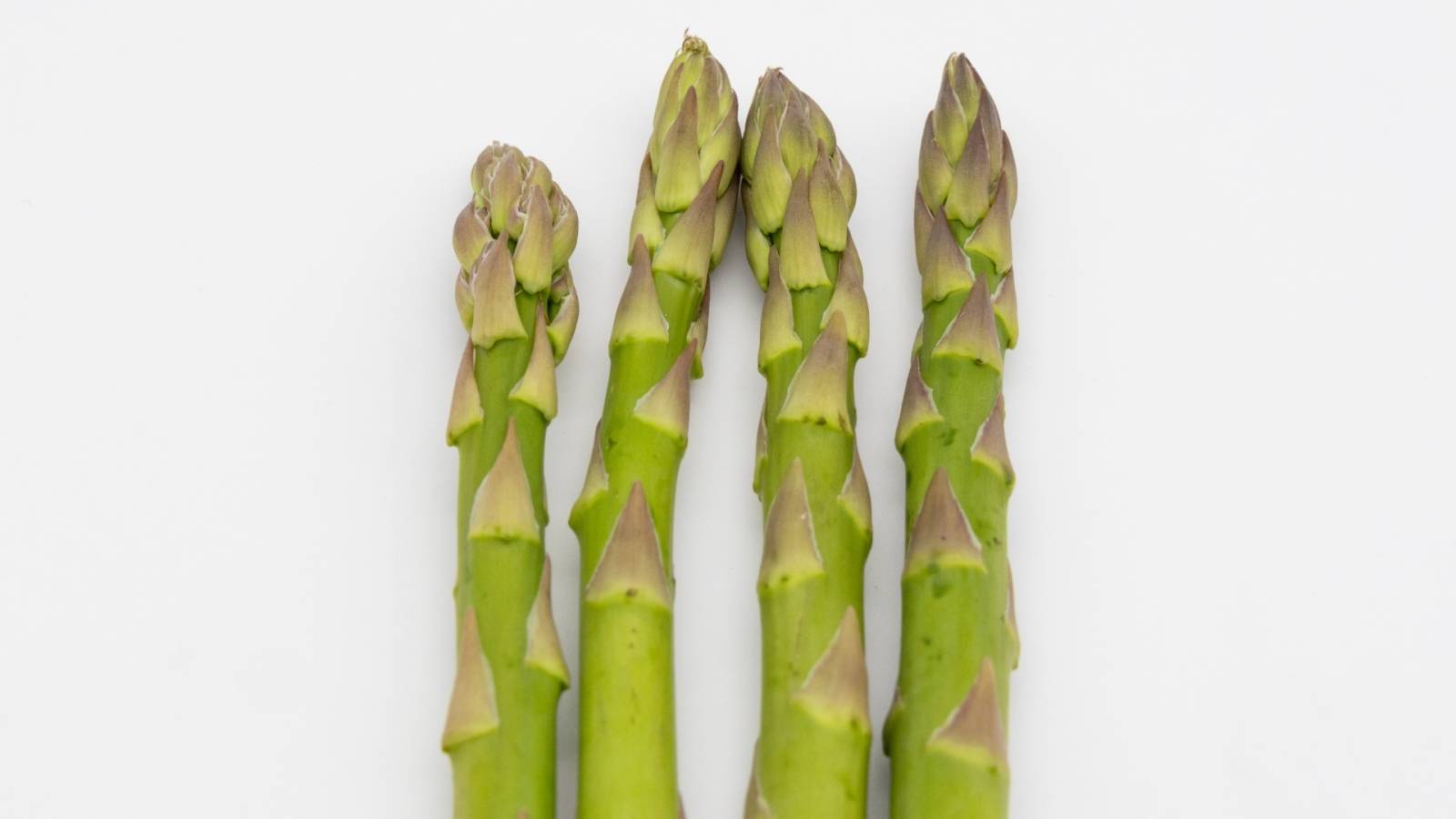 【旬のアスパラガス】一緒に食べるだけで栄養価アップ！管理栄養士がすすめる組み合わせ食材とは？