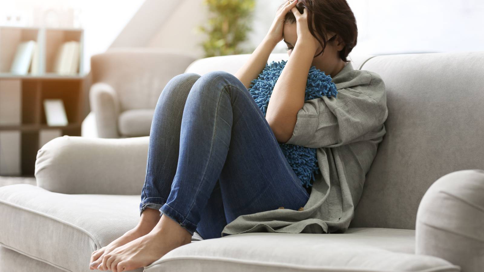 「私には価値がない」と感じてしまう人へ「自己肯定感」を育むためのステップ｜心理師が解説