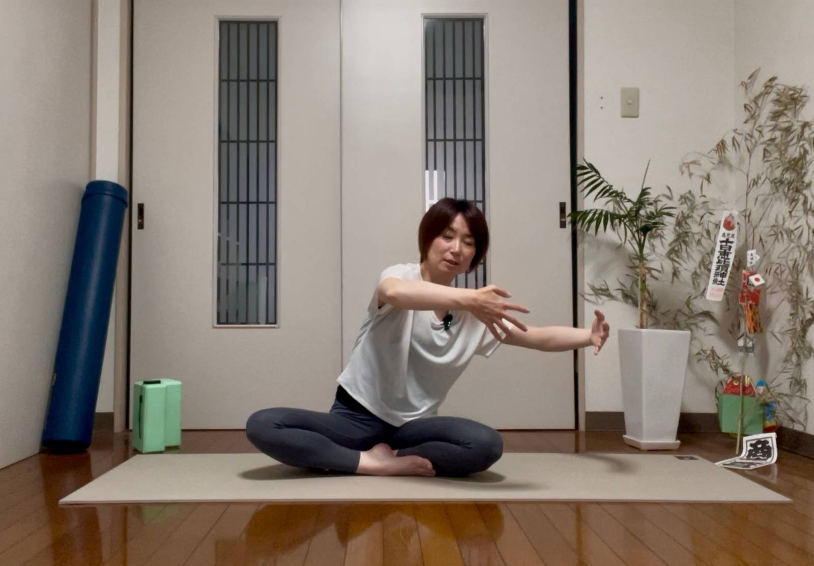 背骨ストレッチ