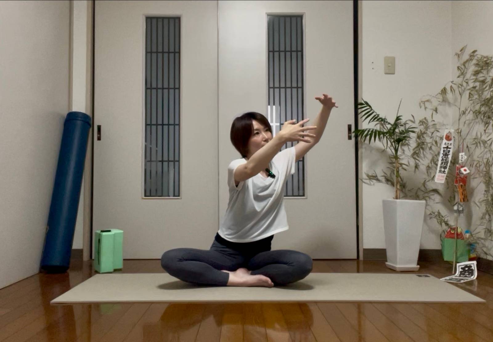 背骨ストレッチ