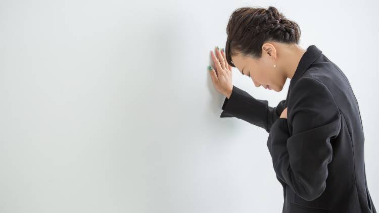 「胸にピリピリとした痛みが…」もしかして心臓病のサインかも？医師が解説