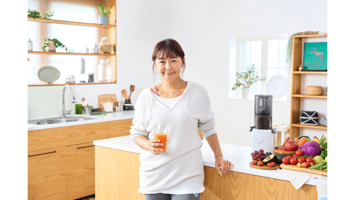 田中律子さんがお手本！ コールドプレスジューサー「ヒューロム」と始めるヘルスコンシャスな毎日