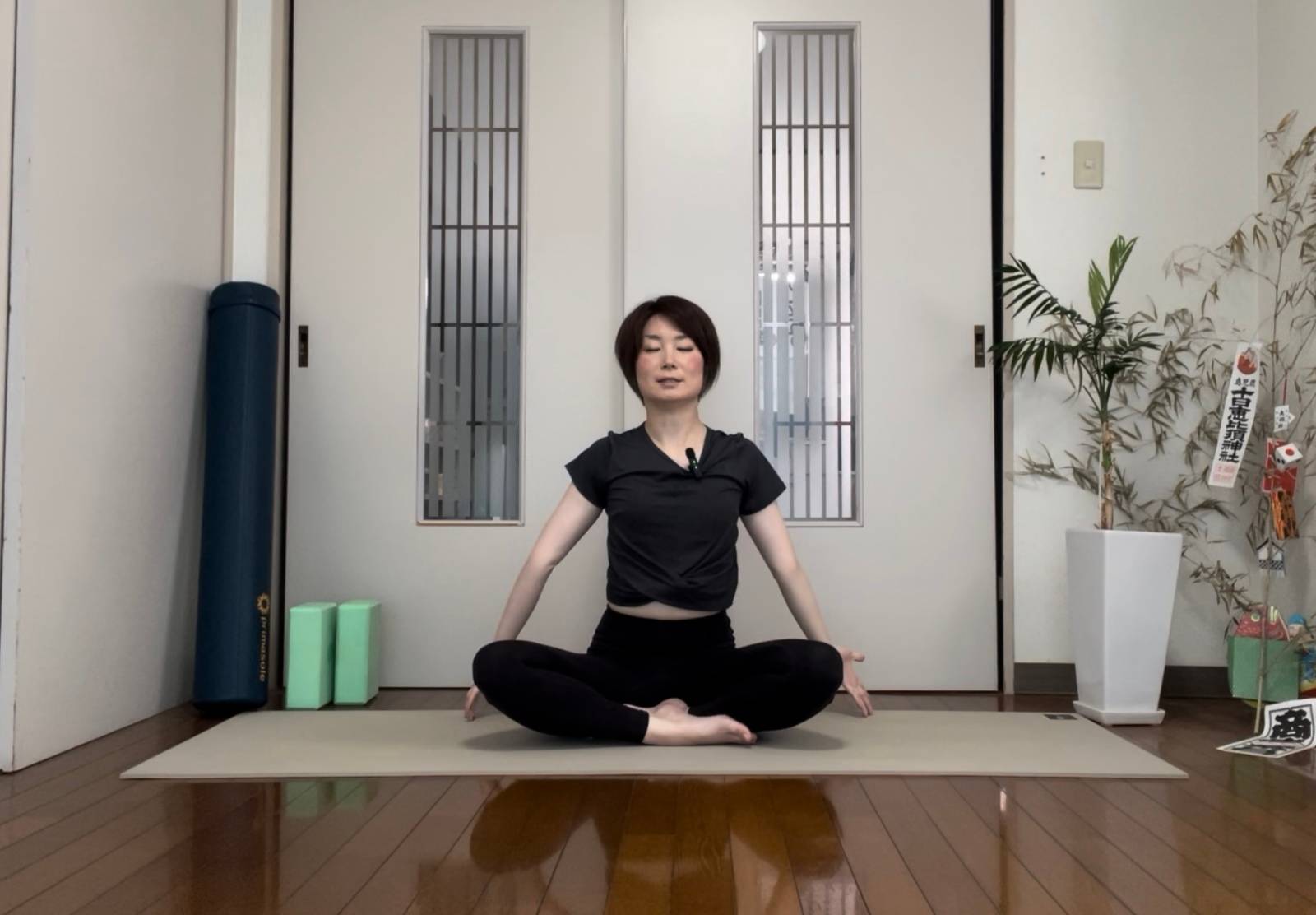 肩甲骨ストレッチ