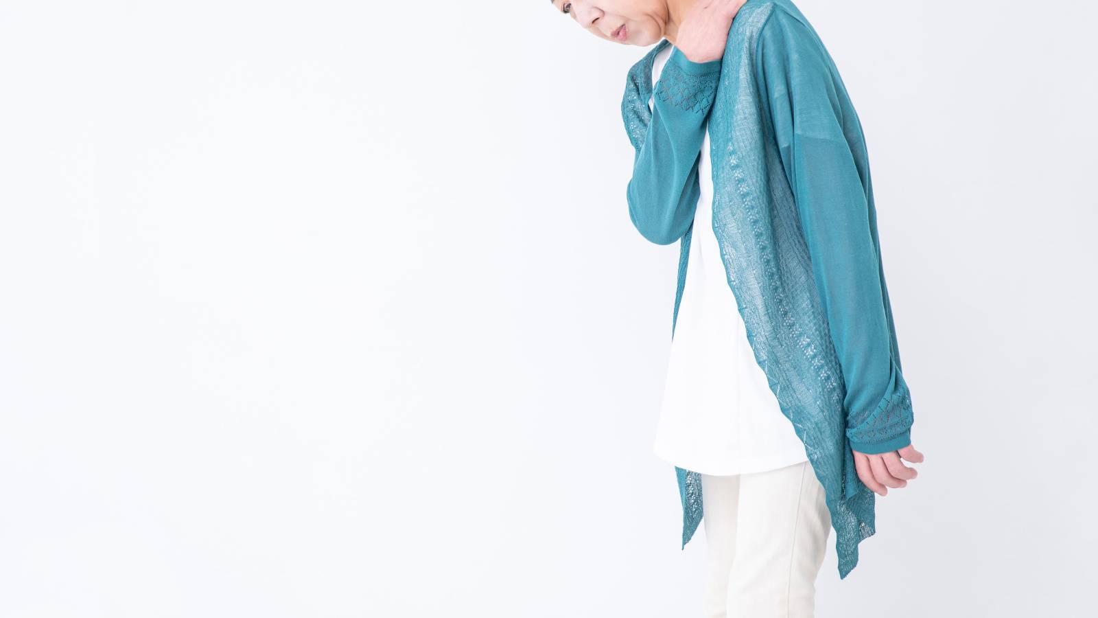 40歳を過ぎたら積極的にやろう→「サルコペニア」予防ヨガ｜加齢による筋肉の減少を食い止めるために