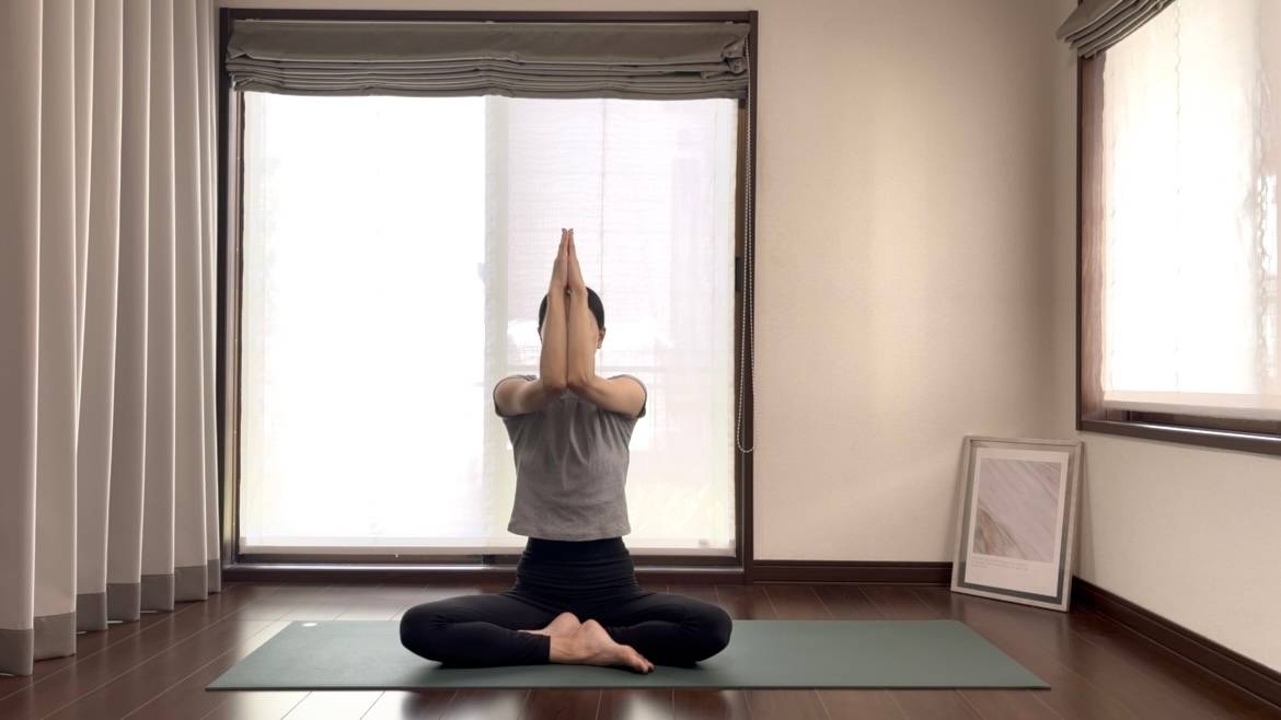 バストアップトレーニング