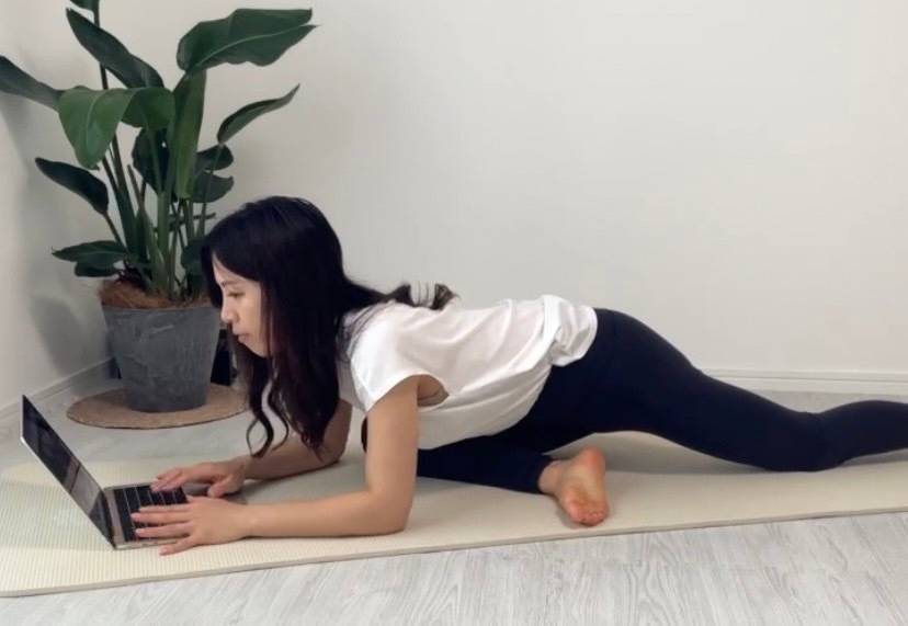 お尻のストレッチのイメージ