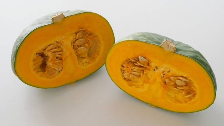 【かぼちゃ】生で食べられる？リスクと注意点を管理栄養士が解説