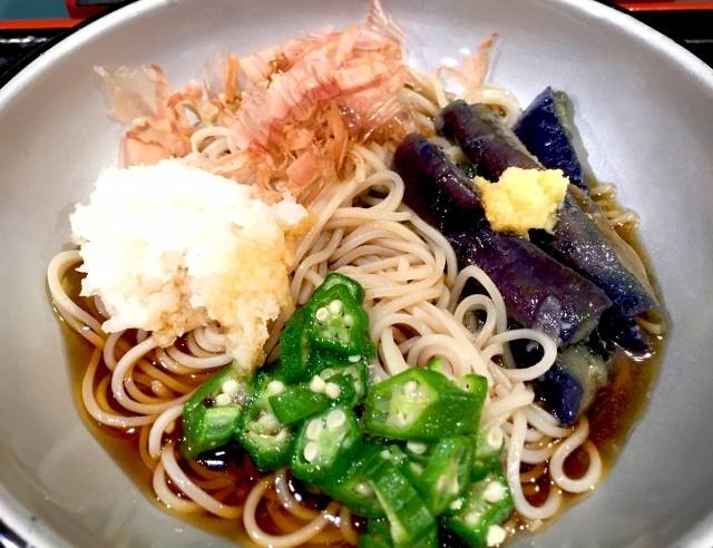 なすののったそば