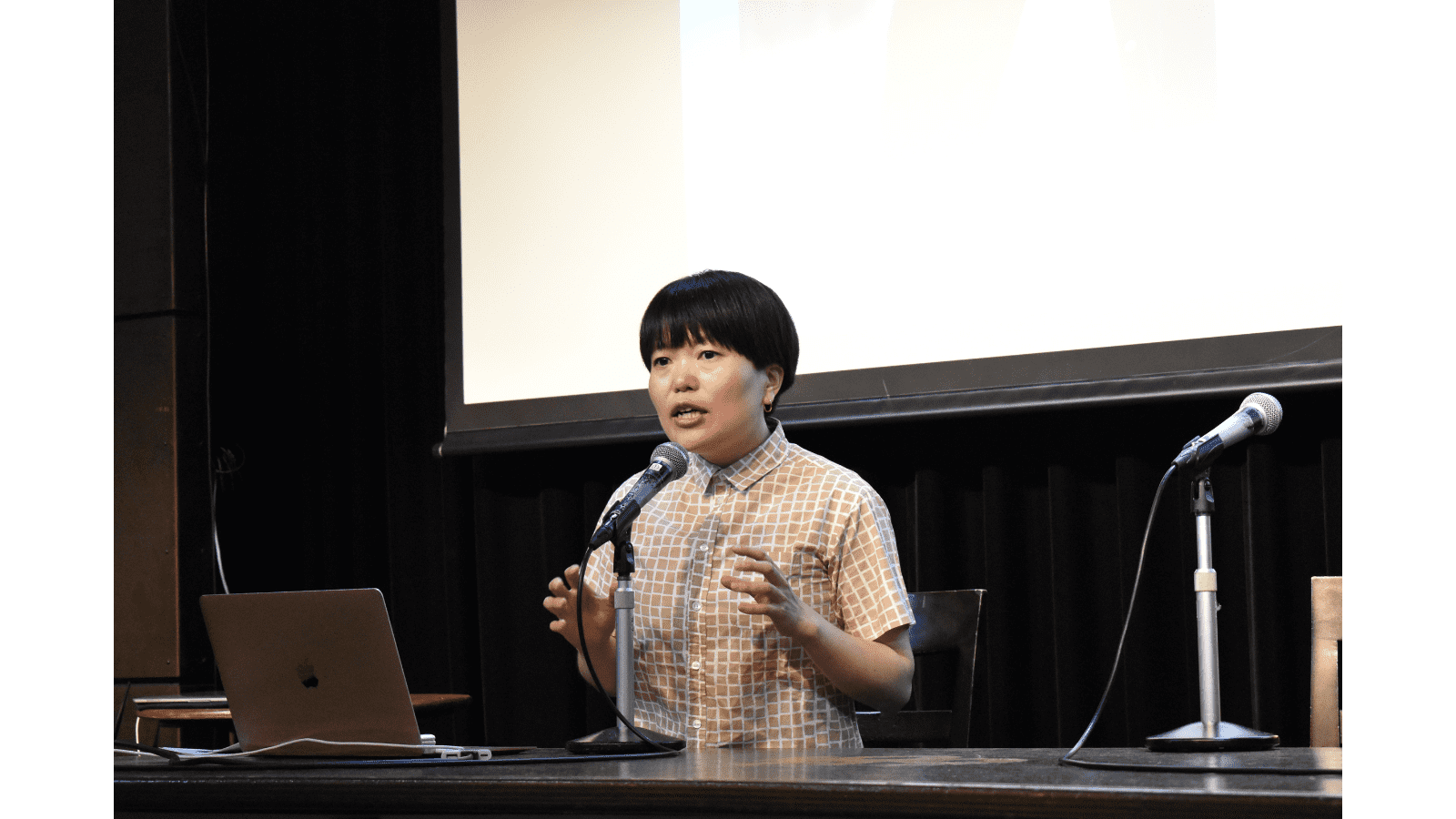 西あきこさん（撮影：雪代すみれ）