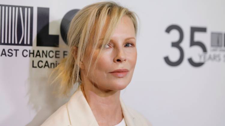 80年代を彩った女優キム・ベイシンガー（71歳）が“美しさ”を守るために捨てた3つのルーティン
