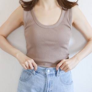 ちょっときついけど効果抜群！反り腰改善&ぽっこりお腹撃退ストレッチ