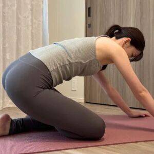 40代・50代のむくみは頑固!むくみケアの新習慣で脚がひと回り細くなる【足揉み×ヨガ】