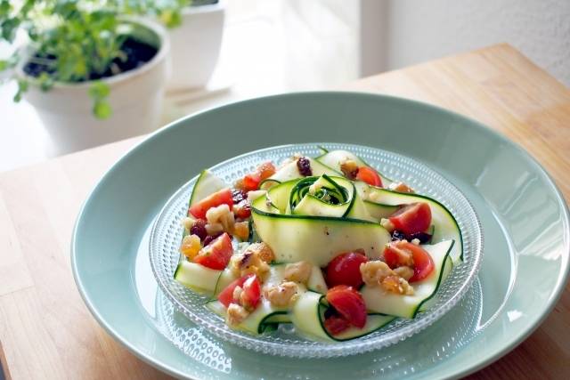 ズッキーニサラダ