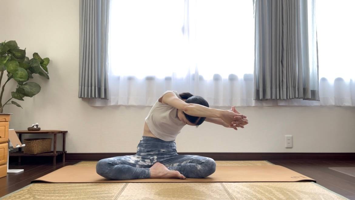 腰痛予防ストレッチ