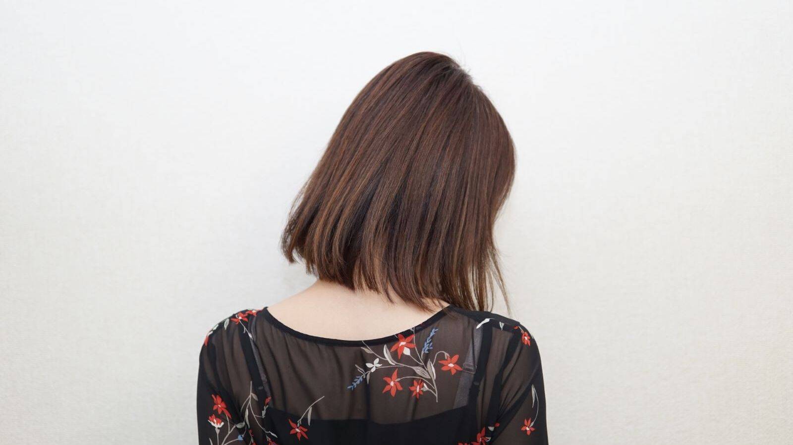  【40～50代特有の疲労回復に】心の緊張が現れる「肩甲骨」をストレッチ！部位別・効果的なやり方 