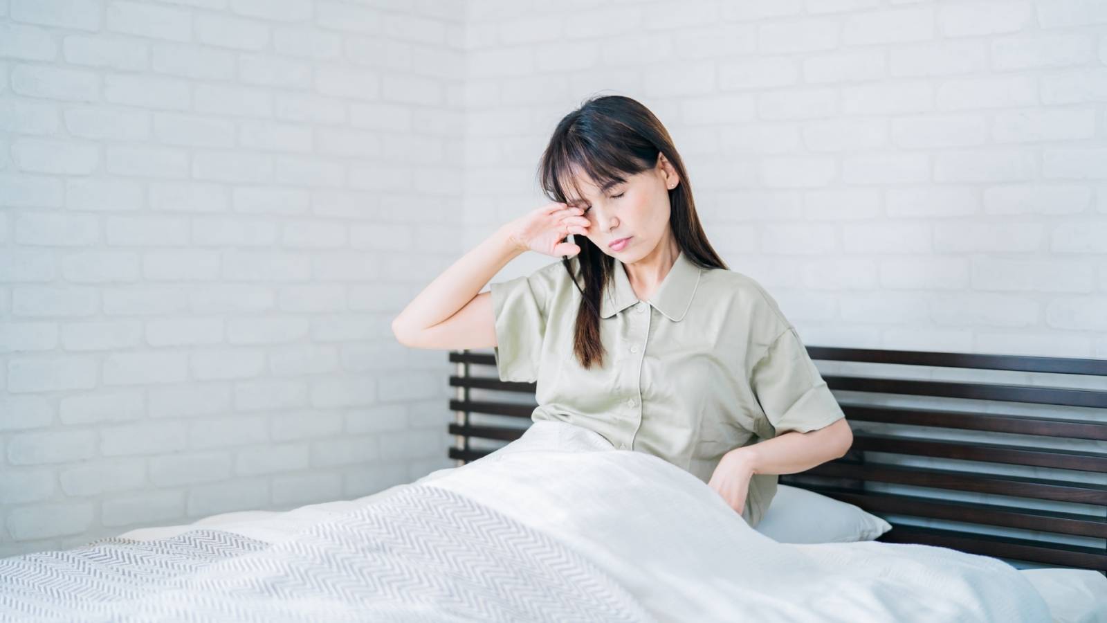 夏は睡眠トラブルの季節｜寝苦しい季節に取り入れたい〈夏の安眠〉を助ける食材は？管理栄養士解説