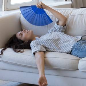 【疲れた体には肩甲骨ストレッチ！】血流をアップしして全身リセット「誰でもできる１分エクサ」