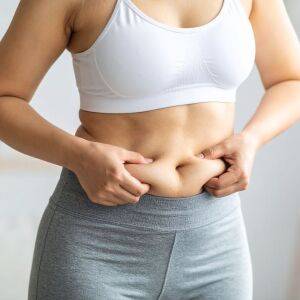 30分の筋トレに匹敵！体幹を集中強化し、たるんだお腹がすっきり見違える「タオルピラティス」