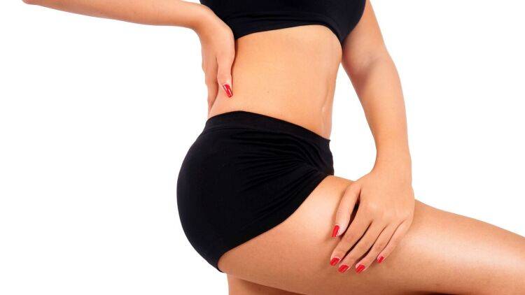 30分の筋トレに匹敵！消えたお尻と腿の境目がくっきり。ヒップアップを叶える「タオルピラティス」