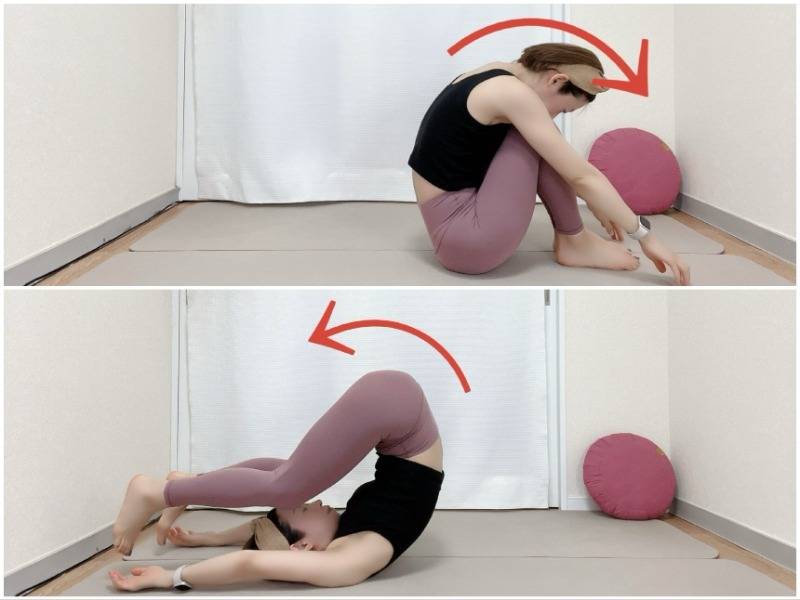 膝を立てて座り、両手を開放して後ろにゴロンと転がる背骨ほぐし