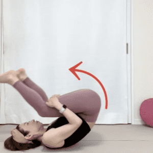 背中と腰が軽くなる！ただゴロゴロ転がるだけの「ゆるゆる背骨ほぐし」