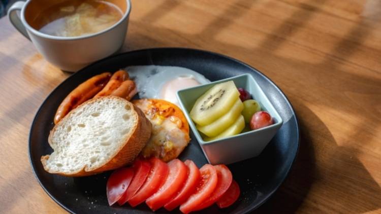 朝活デビュー、まずは〈朝トマト〉から始めよう！管理栄養士が〈朝トマト〉を勧めたい理由とは