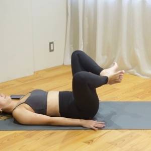 【内ももスッキリ！】仰向け「カエル脚トレーニング」で美脚＆骨盤サポート