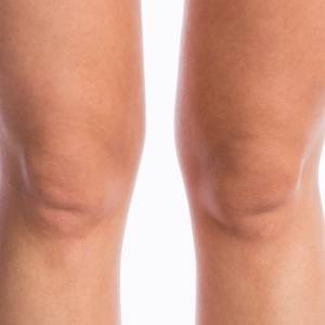 【気になる膝上のたるみに】40代以降におすすめ！寝ながら揺らして引き締める大人の膝上ケア