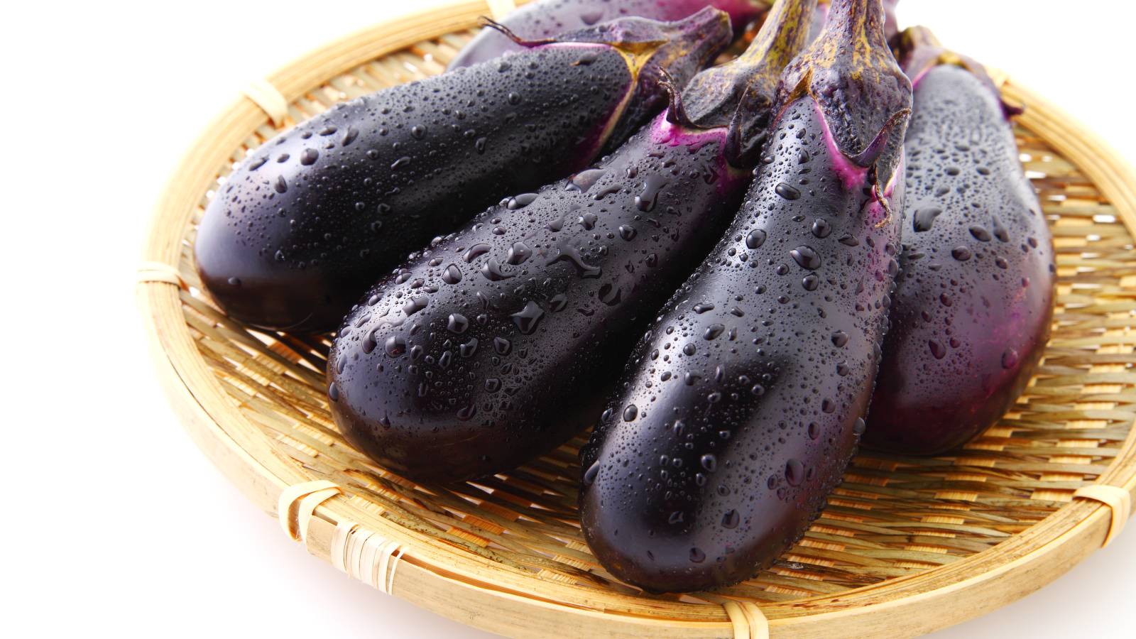 食べる日焼け止め！抗酸化作用がすごい【なす】の紫外線対策効果を高める食べ方とは？管理栄養士が解説