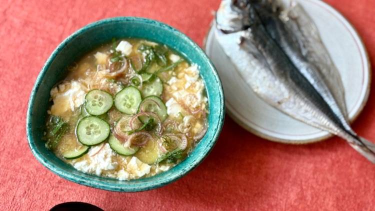 暑さでだるい、食欲がない日におすすめ。管理栄養士発・夏のご自愛スープごはん「豆腐とアジの冷や汁」