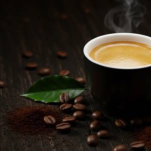 カフェインで薬が効かなくなる？細菌が“防御モード”に入る可能性、独研究で判明