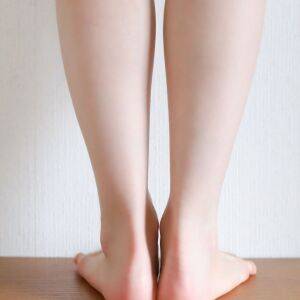 脚のむくみ対策のカギは「下半身の筋肉量アップ」！今すぐ始めたい「ふくらはぎ強化ヨガ」
