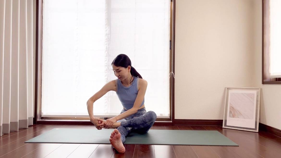 指先ストレッチ