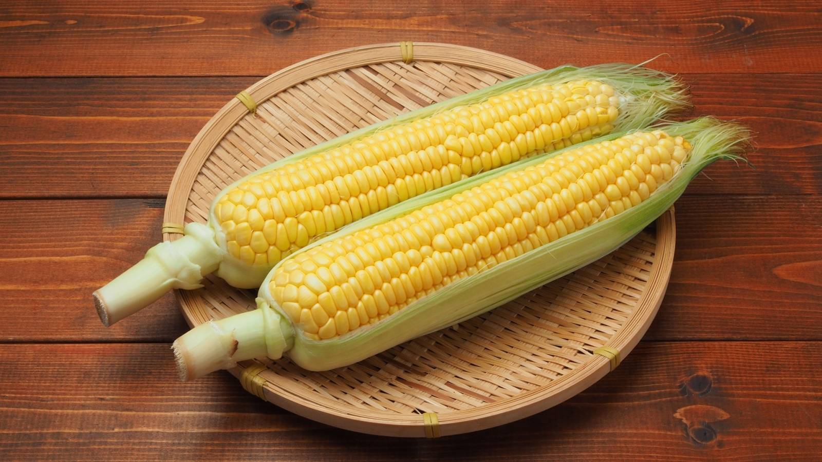 実は日焼け止め級？とうもろこしに隠された紫外線バリア成分の驚きの働き｜管理栄養士が解説