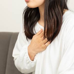 「なんとなく息苦しい」「深呼吸したくなる」はストレスだけが原因じゃない｜医師が語る肺のSOS