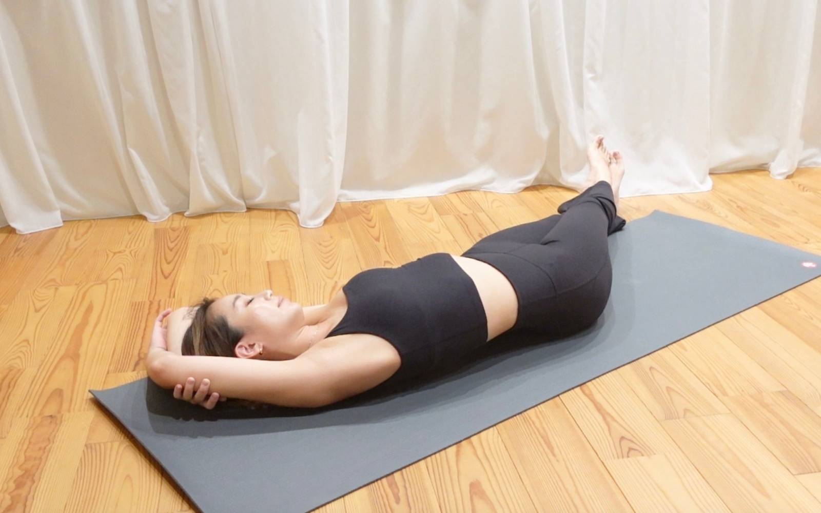 バナナのポーズ